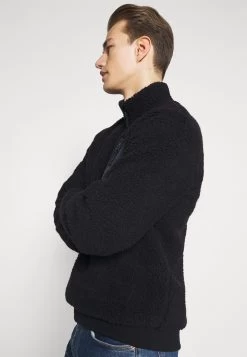 Pier One Forro Polar - Dark Blue 13 Pier One Forro Polar - Dark Blue -Pier One Ventas 0b27e21a839e4f56af9be8aed42665b4