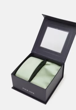 Pier One Set - Pañuelo De Bolsillo - Light Green 12 Pier One Set - Pañuelo De Bolsillo - Light Green -Pier One Ventas 186418c4632045a49f49be956c5a79e1