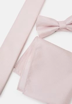 Pier One Set - Corbata - Light Pink 15 Pier One Set - Corbata - Light Pink -Pier One Ventas 38cf9bf6cce74df0ad204ba662bebed1