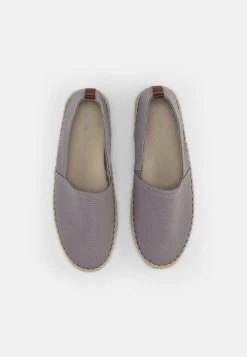 Pier One Rena Espadrille Unisex - Alpargatas - Light Grey -Pier One Ventas 3a4ecaa564354b7ead8553c898526375