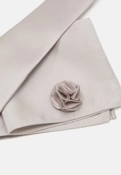 Pier One Set - Otros Accesorios - Silver -Pier One Ventas 452e98d41bb04aa69987b4e354cb6b93