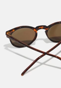 Pier One Unisex - Gafas De Sol - Brown -Pier One Ventas 4d7d9630382746238e9be682dedba03d