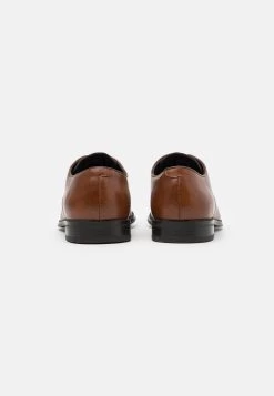 Pier One Zapatos Con Cordones - Tan 10 Pier One Zapatos Con Cordones - Tan -Pier One Ventas 92279e8985ac48b59a51f4dd1be0cd12