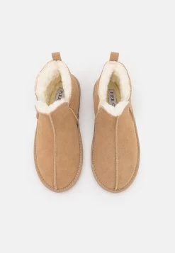 Pier One Leather- Pantuflas - Beige -Pier One Ventas a3189e62d70c4a25956ca62fc91c060e