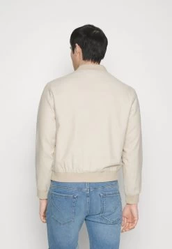 Pier One Chaquetas Bomber - Beige -Pier One Ventas ba865374a5974ac187bf6ede3af27cf5