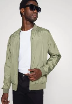Pier One Chaquetas Bomber - Olive 11 Pier One Chaquetas Bomber - Olive -Pier One Ventas c00e419a729d4040916b42def27404fc