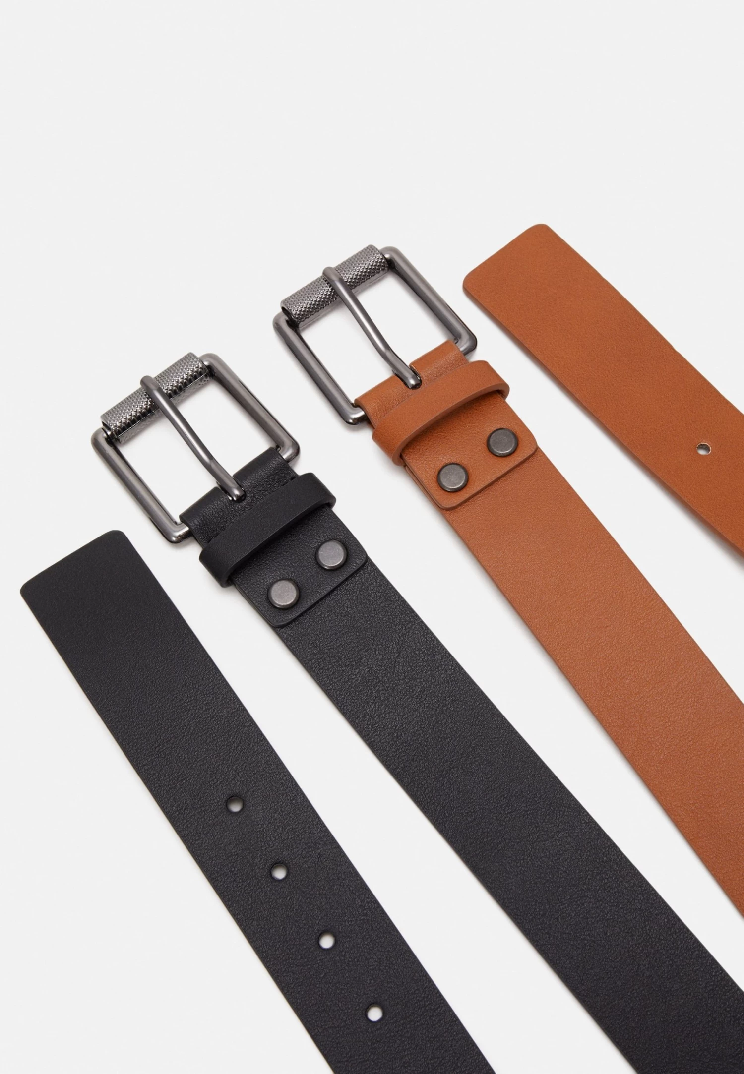 Pier One 2 Pack Unisex - Cinturón - Black/Cognac 4 Pier One 2 Pack Unisex - Cinturón - Black/Cognac - Imagen 2