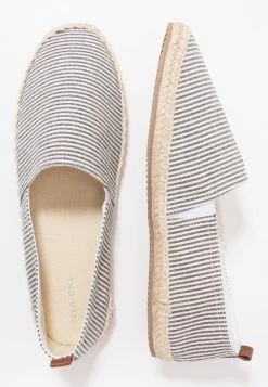 Pier One Rena Espadrille Unisex - Alpargatas - White/Blue -Pier One Ventas cf36b3a120304b8ca2a7c4aab8305f1b