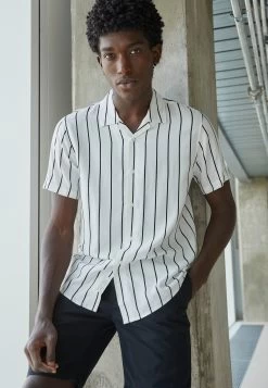 Pier One 2 Pack - Camisa - Black/White 15 Pier One 2 Pack - Camisa - Black/White -Pier One Ventas e9850c2e54ca4eb6b01614842b047075